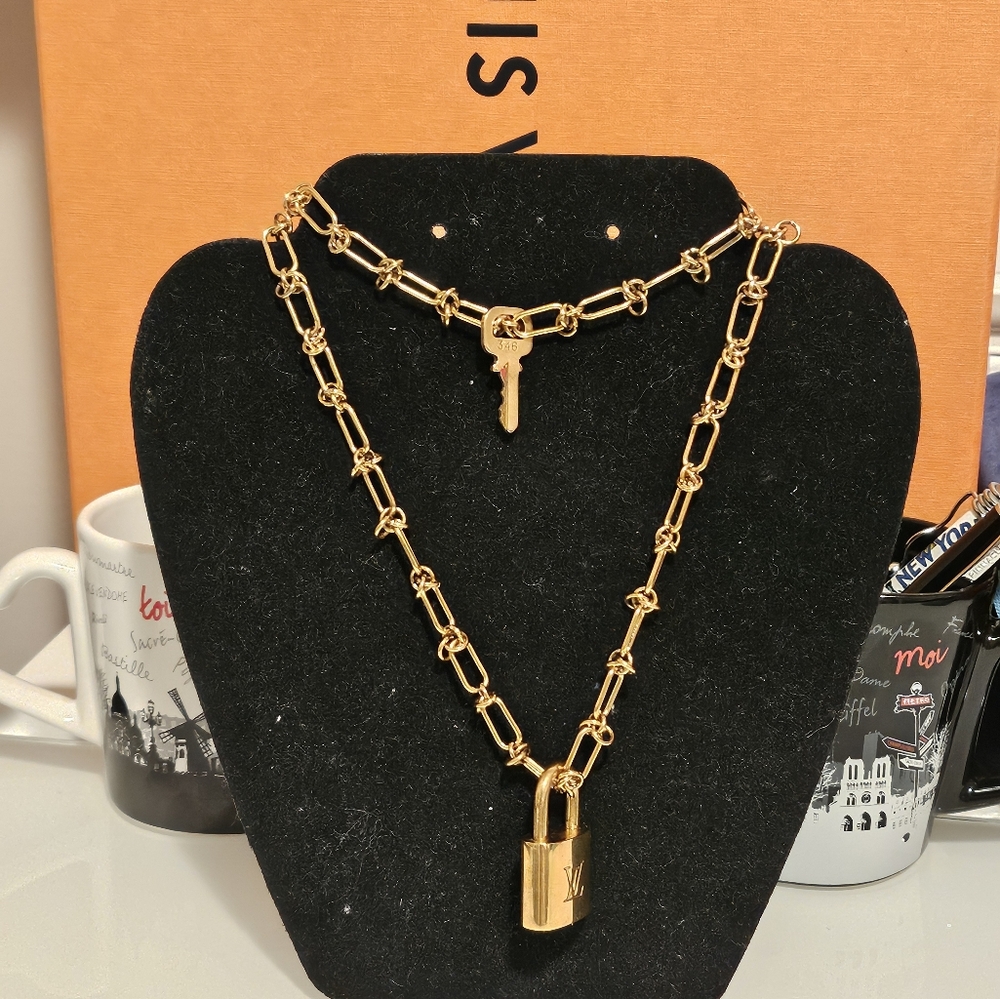 Authentic Louis Vuitton lock and key number 346.